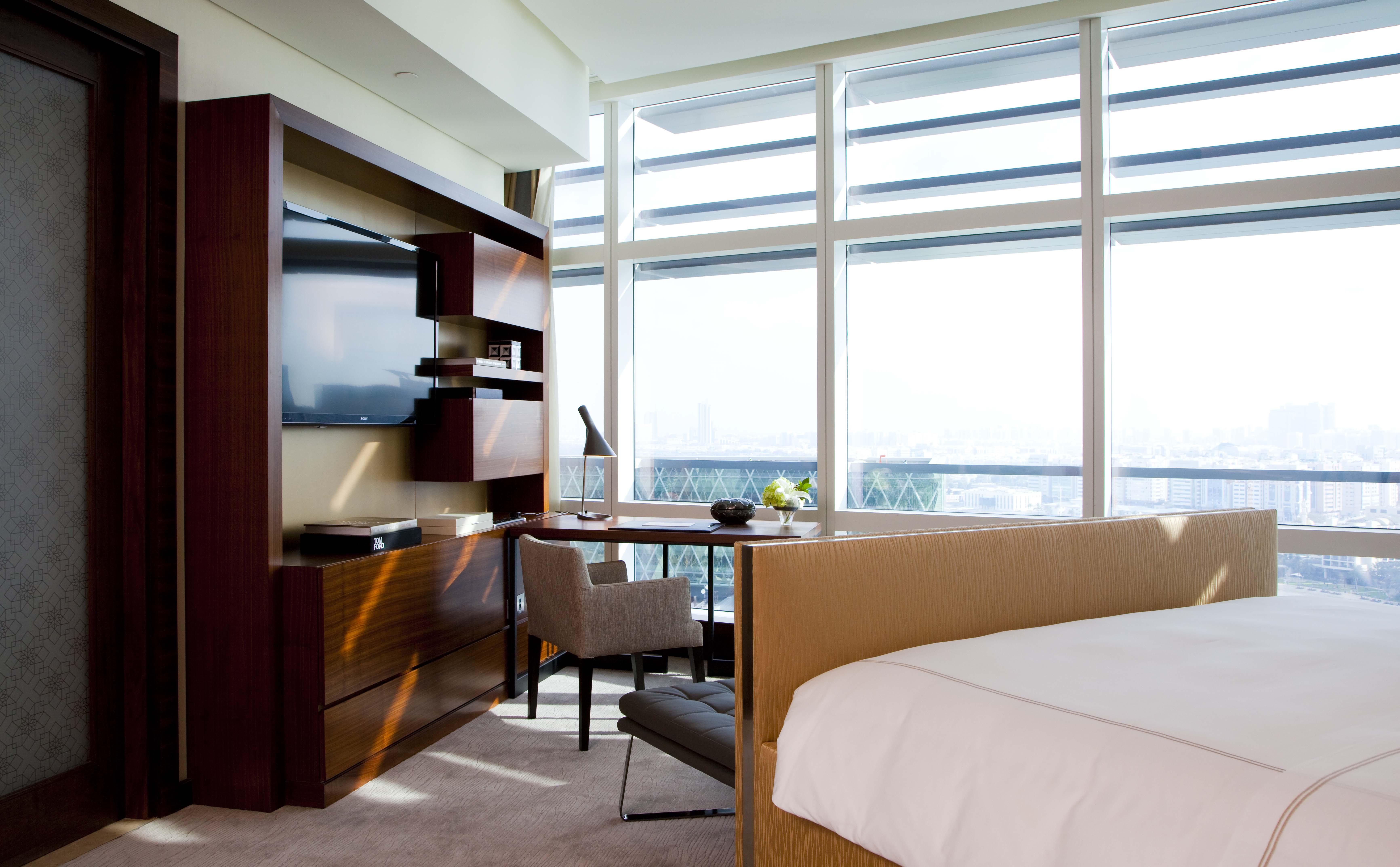 Rosewood Abu Dhabi Hotel Екстериор снимка A guest room at the hotel
