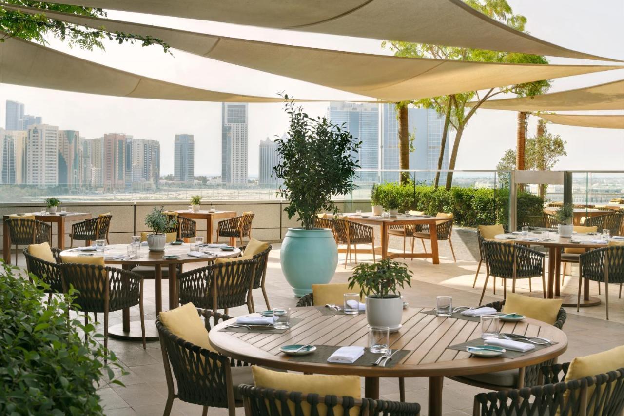 Rosewood Abu Dhabi Hotel Екстериор снимка The Terrace