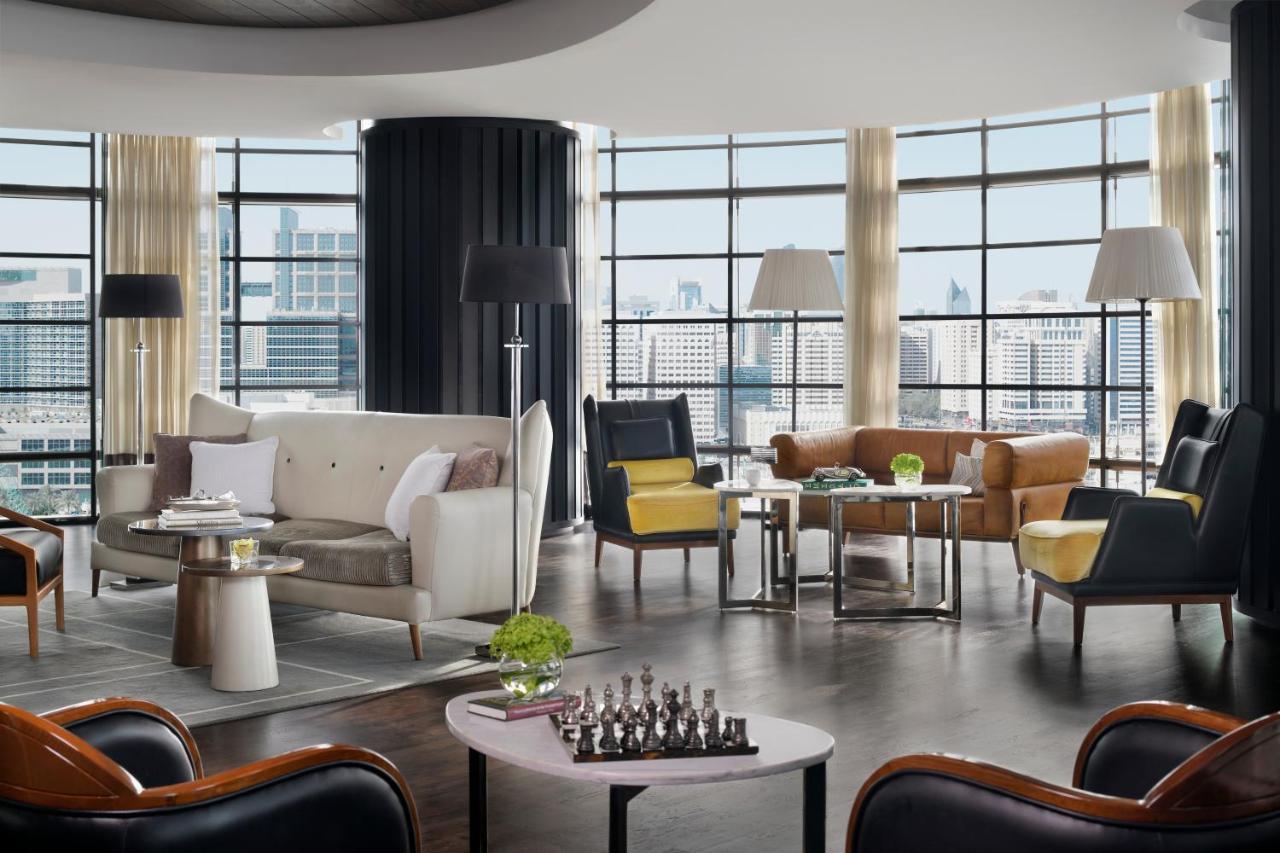 Rosewood Abu Dhabi Hotel Екстериор снимка The Club Lounge at the 39th floor