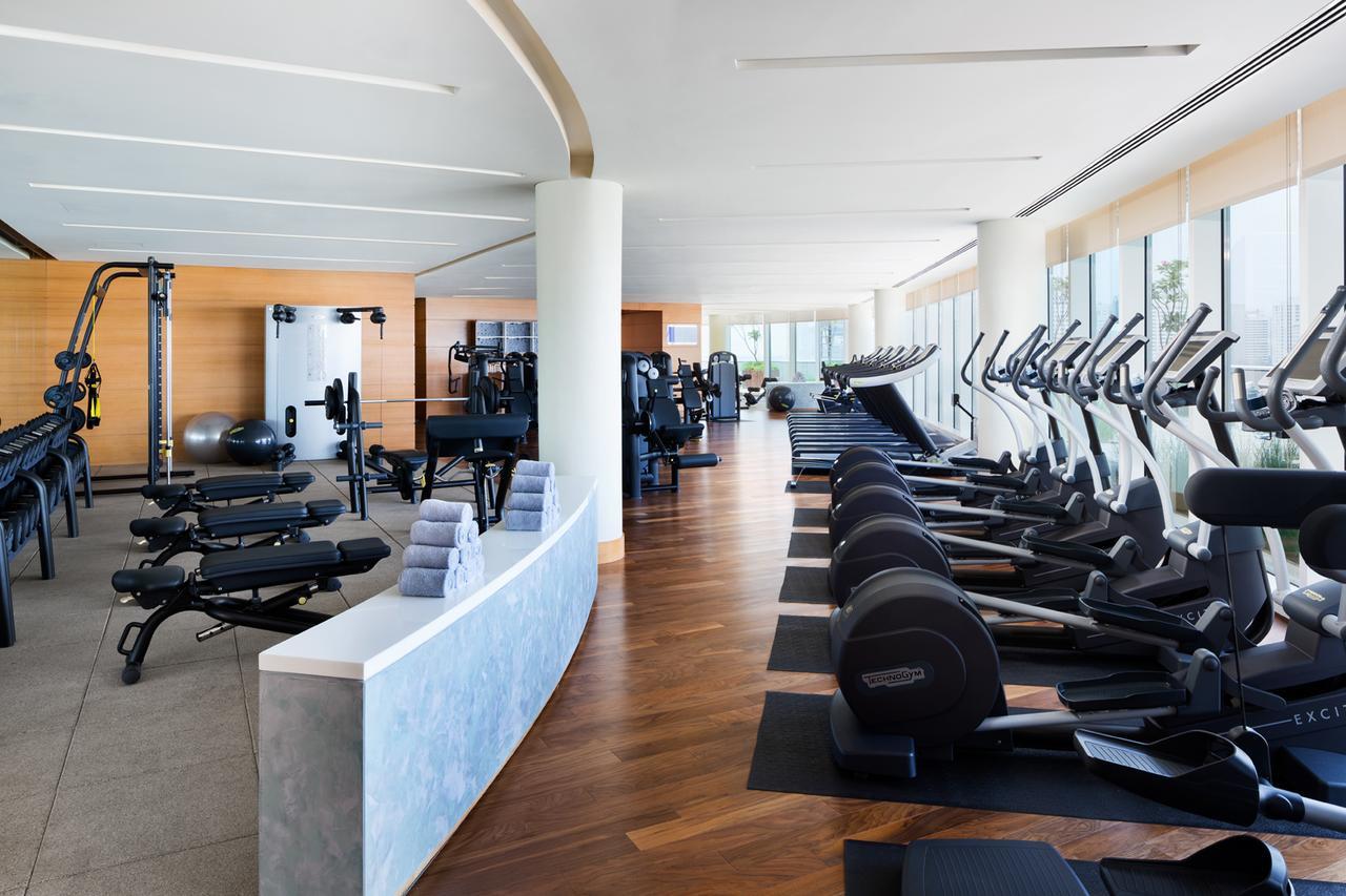 Rosewood Abu Dhabi Hotel Екстериор снимка The gym at the Westin